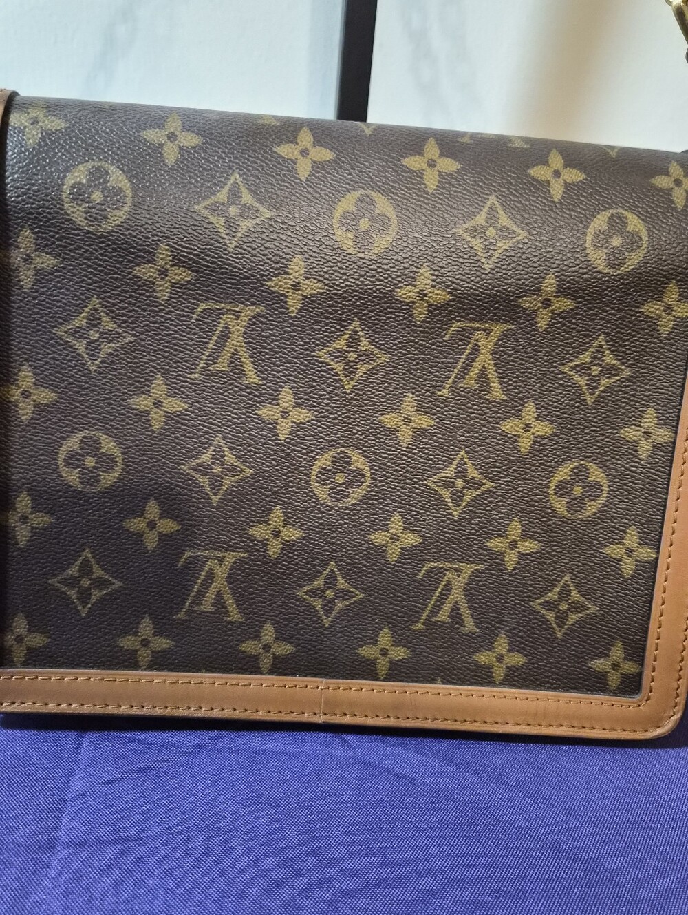❌SOLD❌Louis Vuitton Dauphine MM Reverse Monogram - Picture 2 of 15
